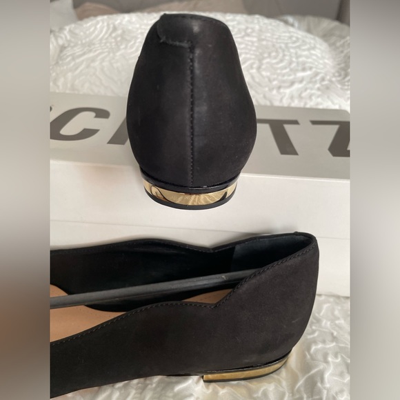 BNIB - Women’s Schutz “Rylie” Suede Leather Flats W/ Pointed Toe in Black - Picture 6 of 6